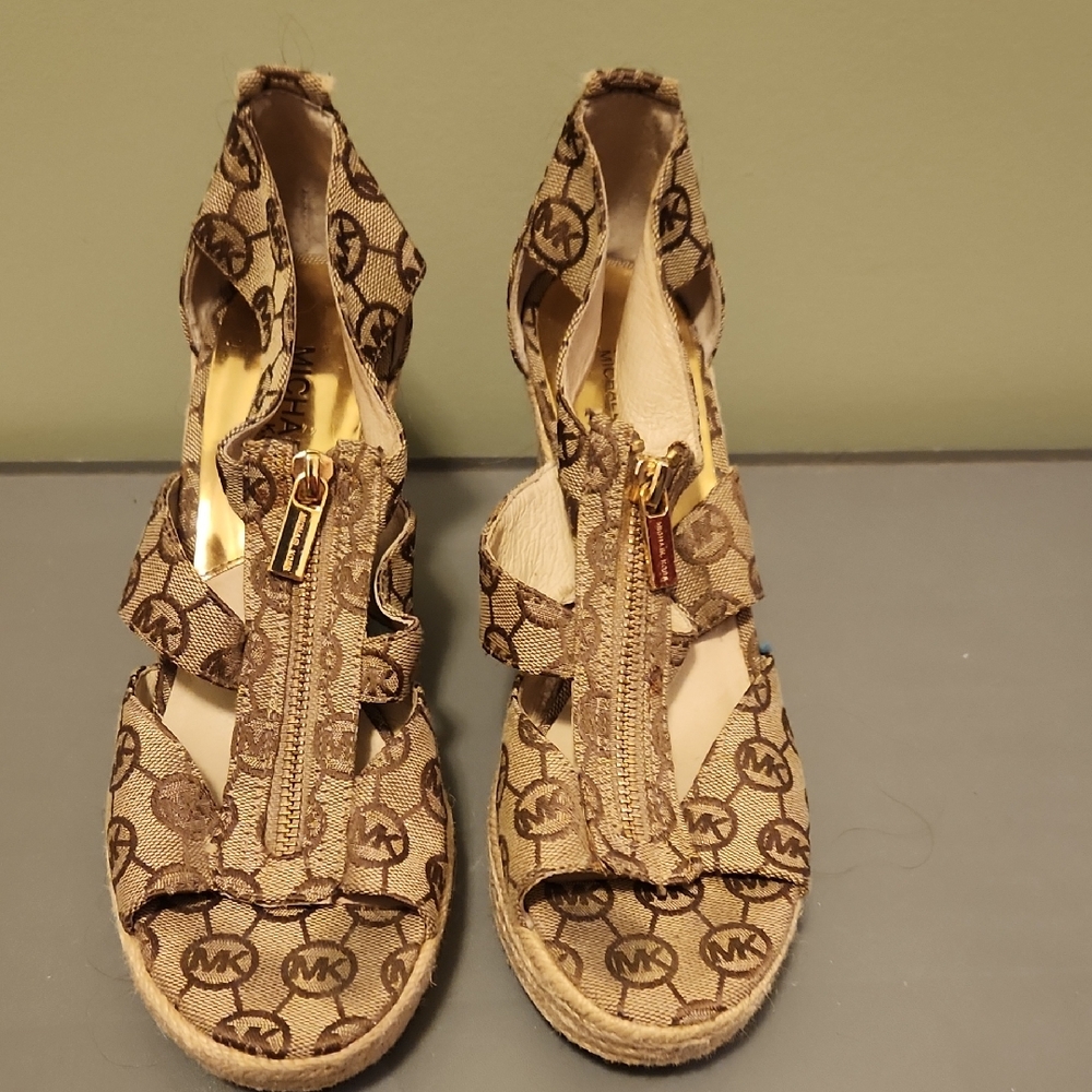 Michael Kors Logo Tan Sandals